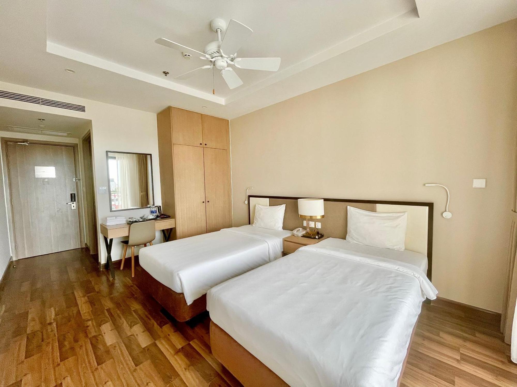 Vinholidays Fiesta Phu Quoc Esterno foto